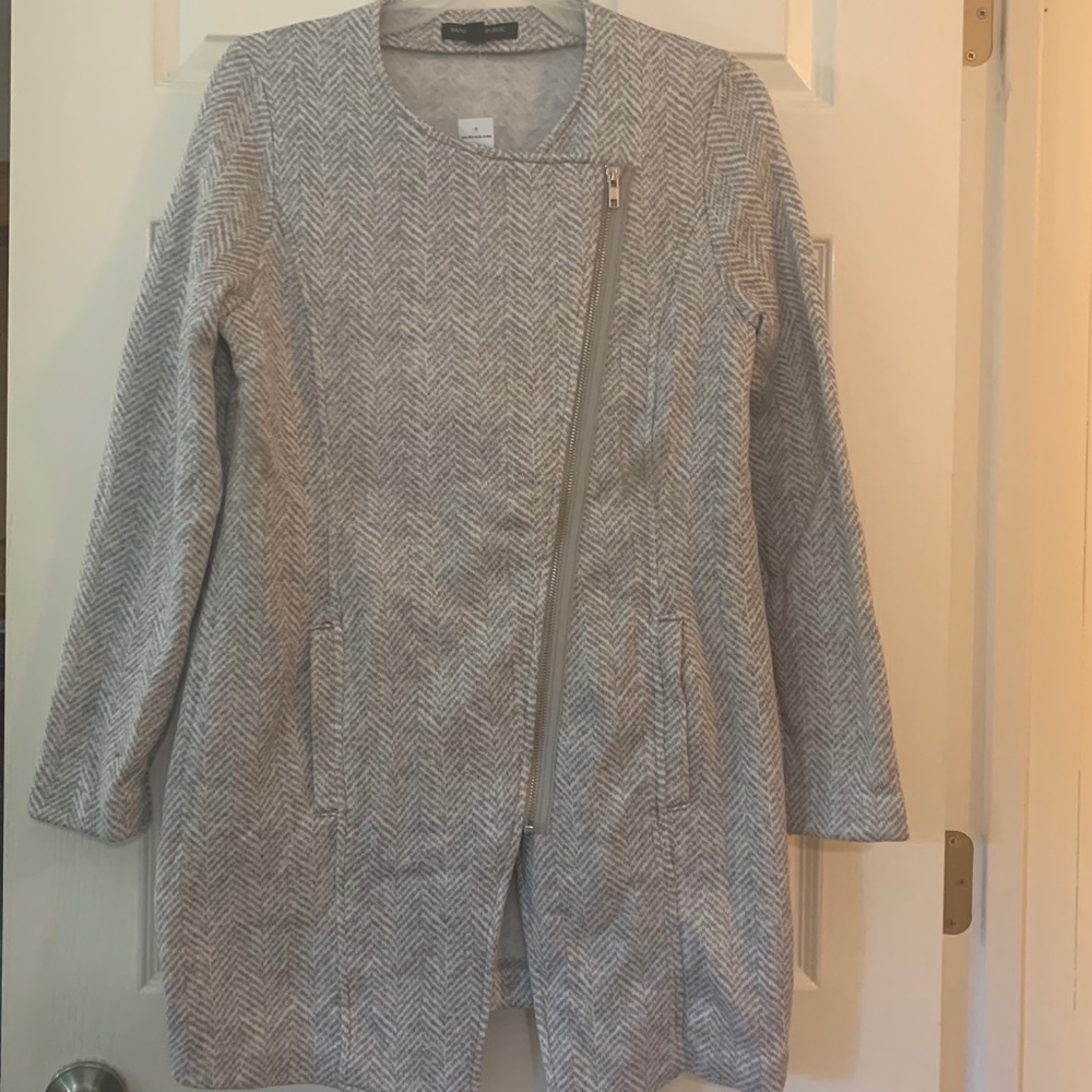 Coat - Picture 2 of 3